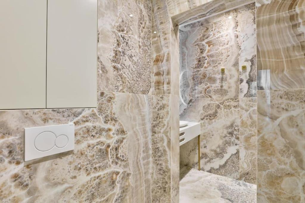 Luxurious & Peaceful - Near Le Marais - With Ac Apartment Paris Exterior foto